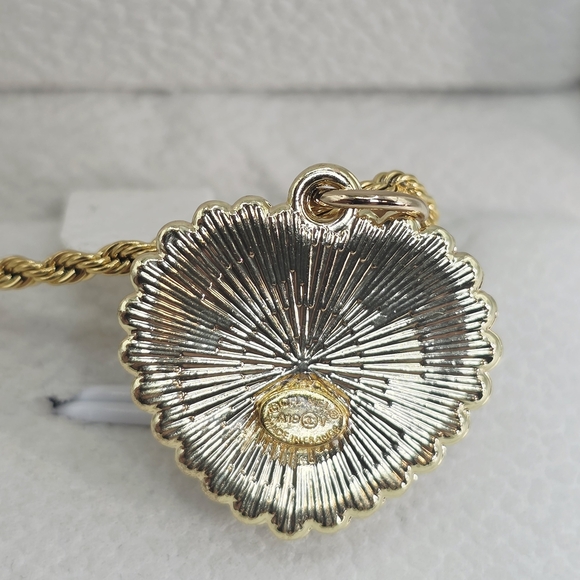 Authentic CHANEL Gold and Cream Heart Pendant On Atolea Chain - Picture 2 of 3